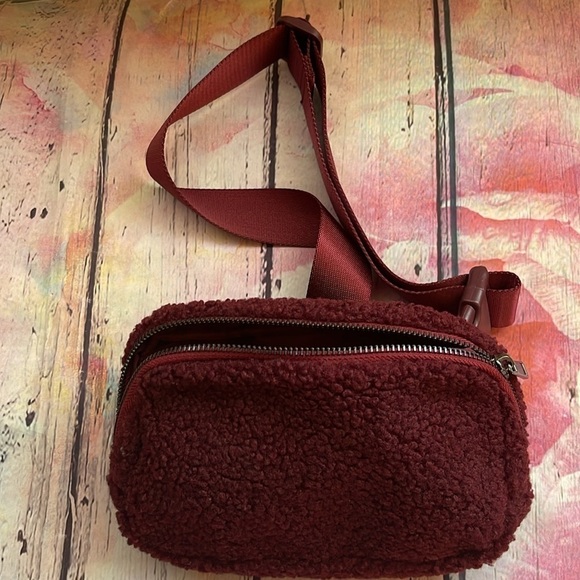 Burgundy Faux Sheerling Bum Bag Sling Crossbody - Picture 3 of 4